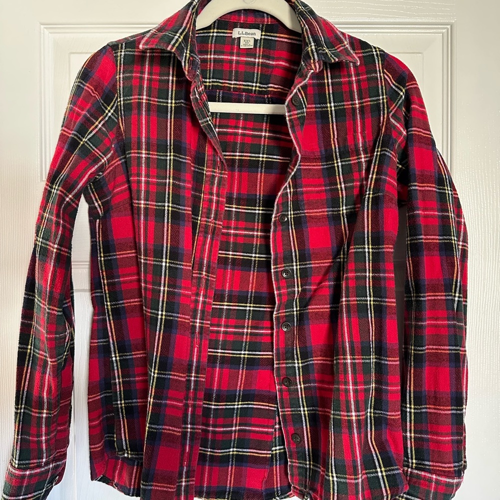 Classic Red Plaid Women’s Shirt